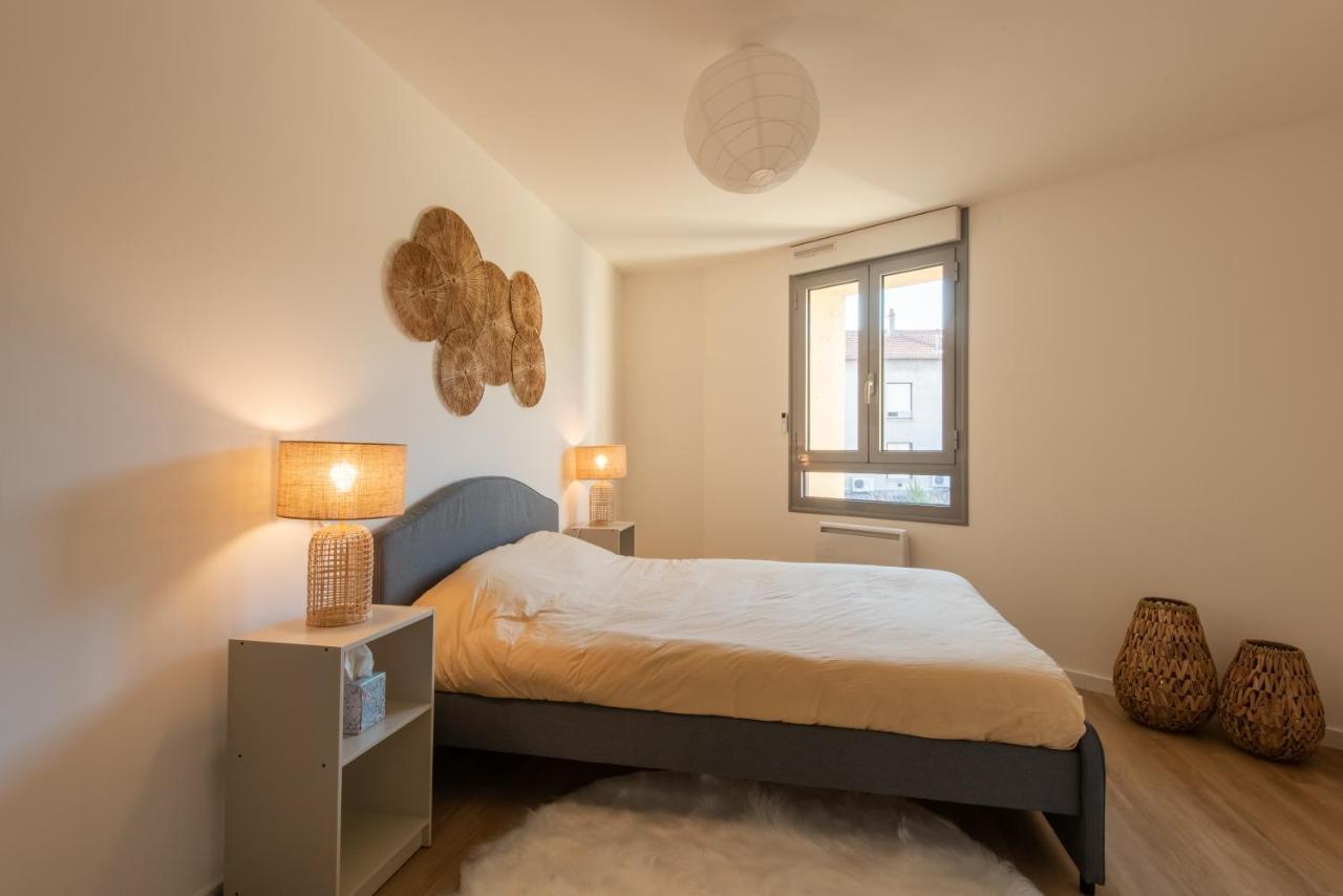 Moderne & Lumineux - Hyper Centre Apartment Турнон-сюр-Рон Екстериор снимка